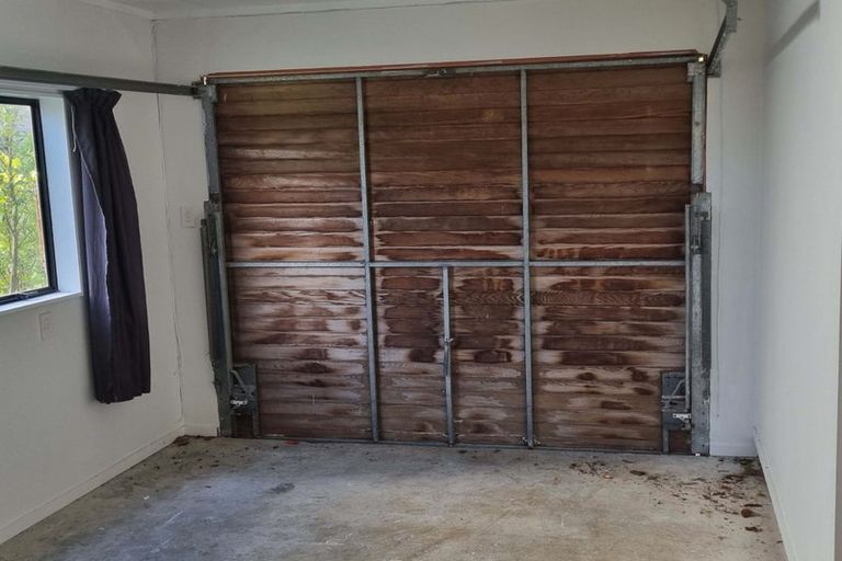 Photo of property in 5a Becker Way, Karori, Wellington, 6012