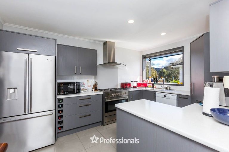 Photo of property in 56 Clyma Street, Elderslea, Upper Hutt, 5018