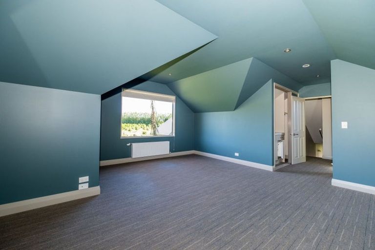 Photo of property in 70 Mount Hutt Station Road, Methven, Rakaia, 7782