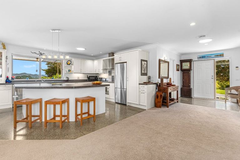 Photo of property in 121 Owhiwa Road, Parua Bay, Onerahi, 0192