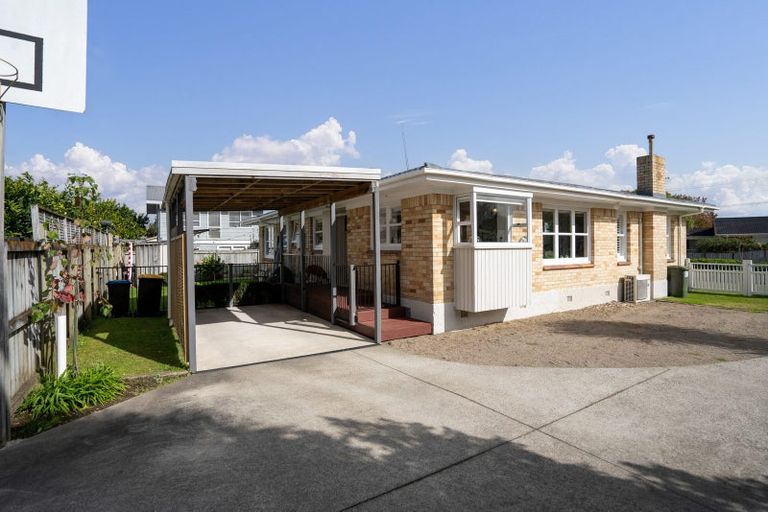 Photo of property in 54 Chaucer Street, Leamington, Cambridge, 3432