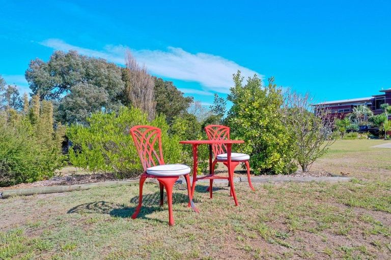 Photo of property in 45 Dawn Parade, Coastlands, Whakatane, 3120