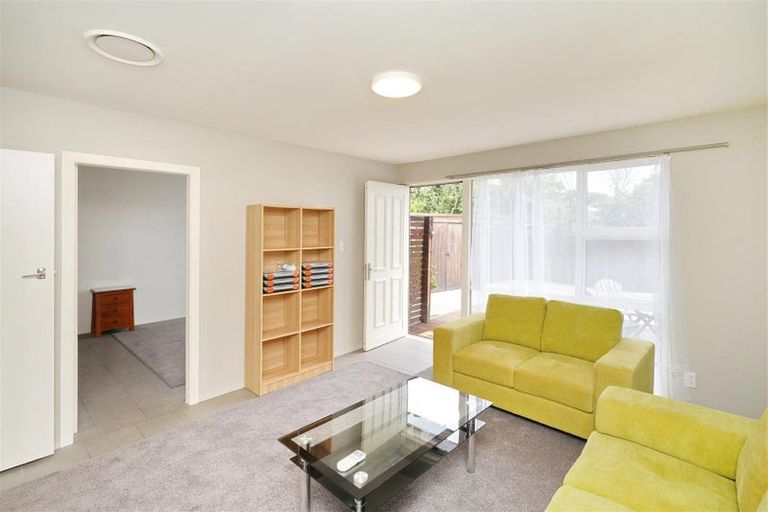 Photo of property in 4/494 Hereford Street, Linwood, Christchurch, 8011