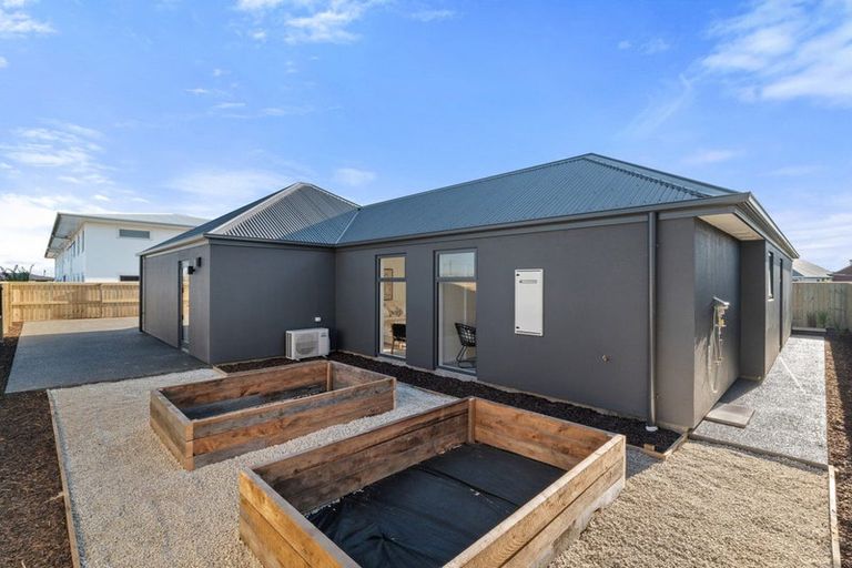 Photo of property in 8c Main Road North, Woodend, 7610