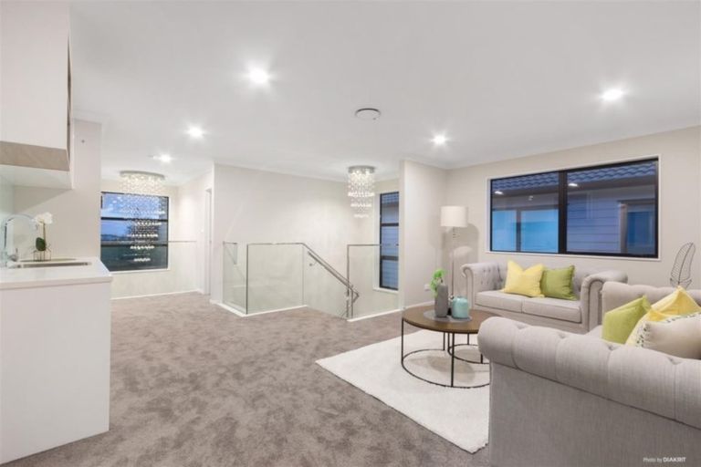Photo of property in 13 Golden Avenue, Flat Bush, Auckland, 2019
