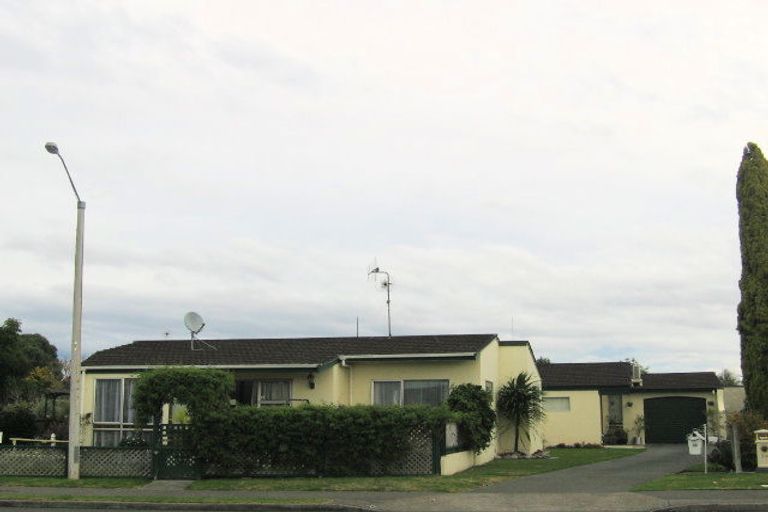 Photo of property in 22 Auckland Road, Greenmeadows, Napier, 4112
