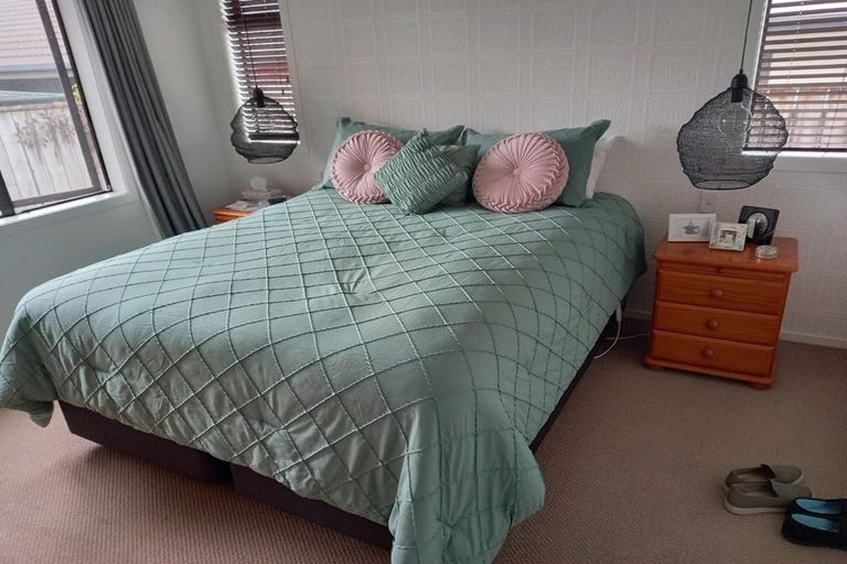 Photo of property in 247 Raeburne Street, Te Awamutu, 3800