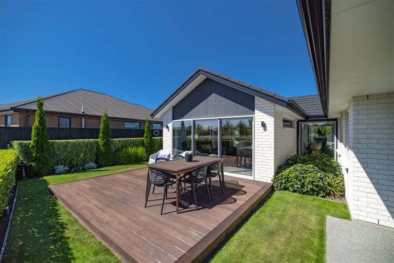 Photo of property in 13 Leader Street, Marshland, Christchurch, 8083