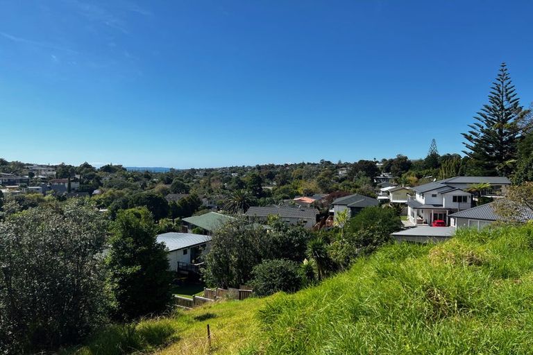 Photo of property in 32 Awaruku Road, Torbay, Auckland, 0630