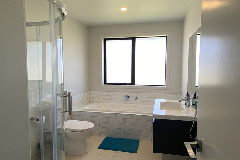 Photo of property in 6-6a Peterley Road, Lower Shotover, Queenstown, 9304