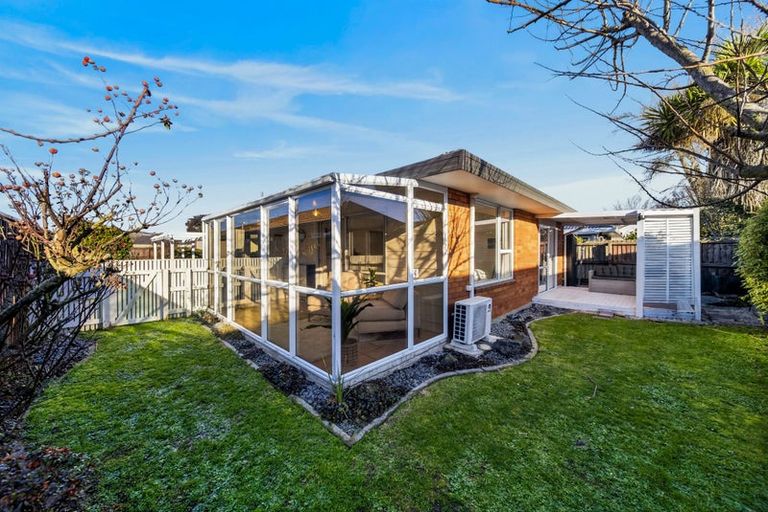 Photo of property in 13b Thornhill Place, Sockburn, Christchurch, 8042