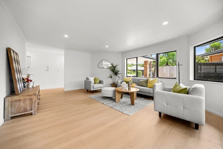 Photo of property in 3 Samuel Cross Place, Greenhithe, Auckland, 0632