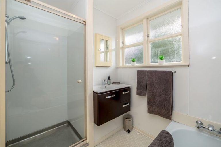 Photo of property in 4 Lincoln Road, Carterton, 5713