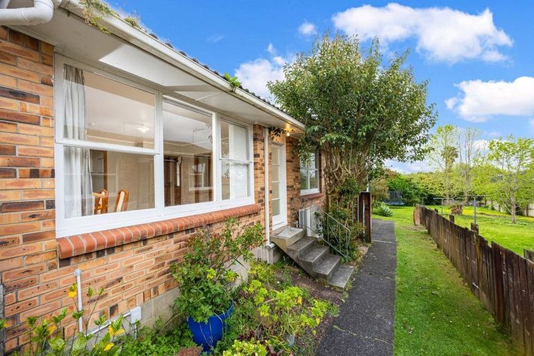 Photo of property in 3/135 Titirangi Road, New Lynn, Auckland, 0600