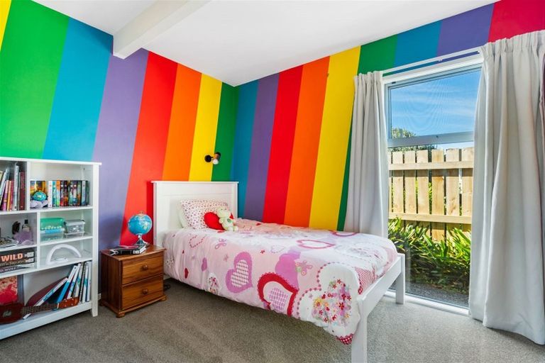 Photo of property in 5 Fairway Drive, Te Kamo, Whangarei, 0112