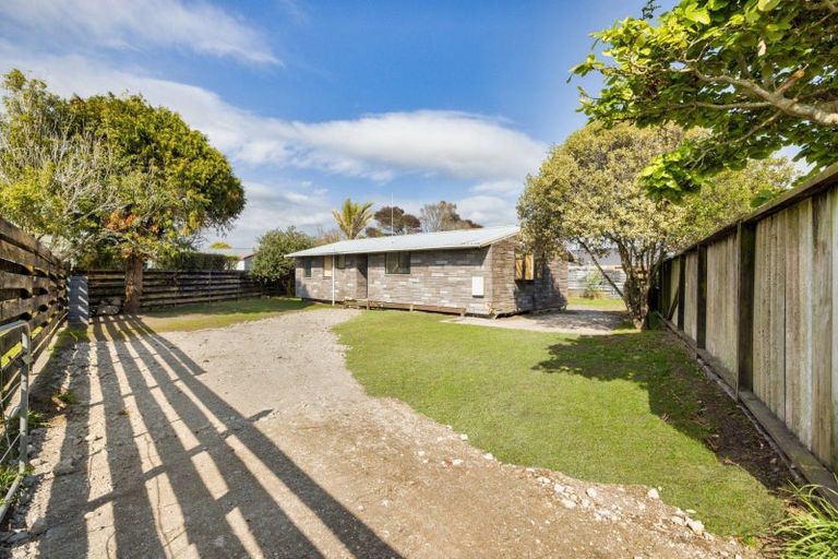 Photo of property in 29b Lyn Grove, Papamoa Beach, Papamoa, 3118