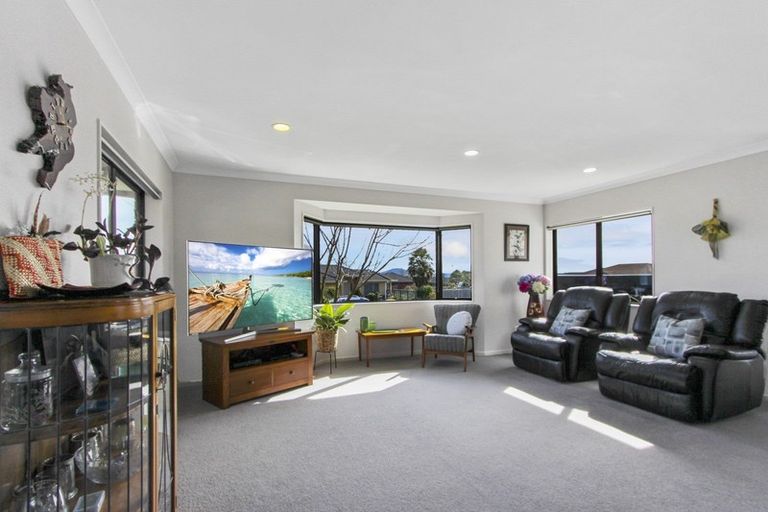 Photo of property in 19 Elmbridge Place, Owhata, Rotorua, 3010