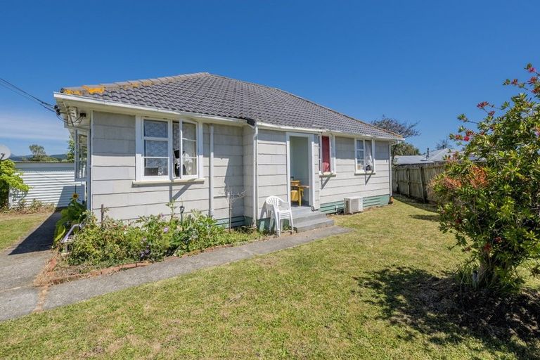 Photo of property in 4 Stafford Street, Shannon, 4821