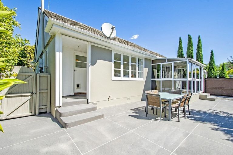 Photo of property in 239 Knowles Street, Mairehau, Christchurch, 8052