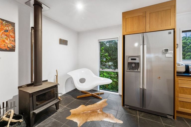 Photo of property in 120 Tiriwa Drive, Massey, Auckland, 0614