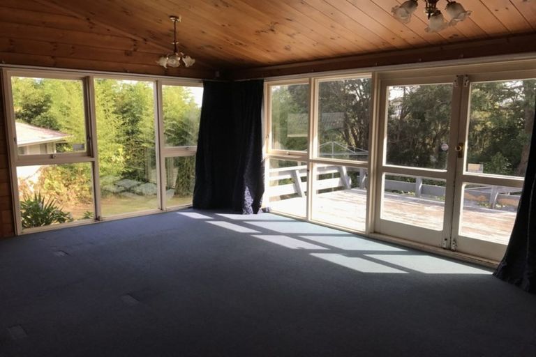 Photo of property in 15 Roseburn Place, Pakuranga, Auckland, 2010