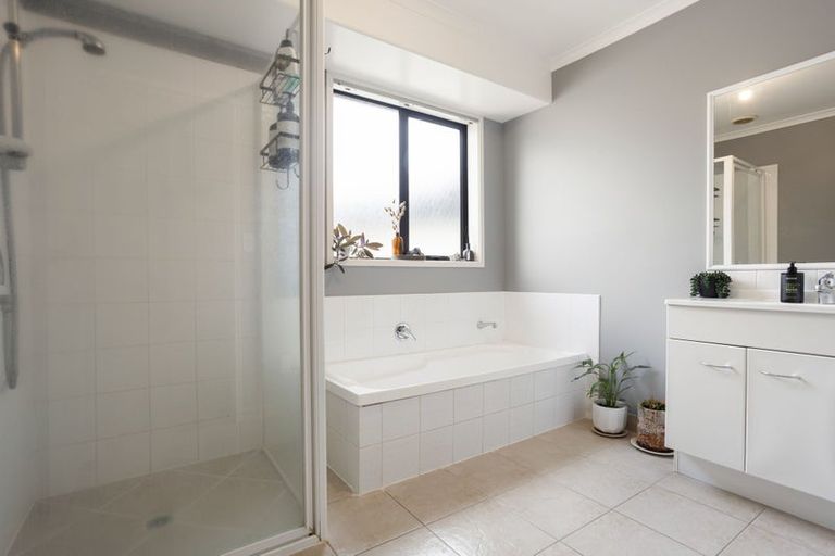 Photo of property in 401 Hukanui Road, Rototuna, Hamilton, 3210