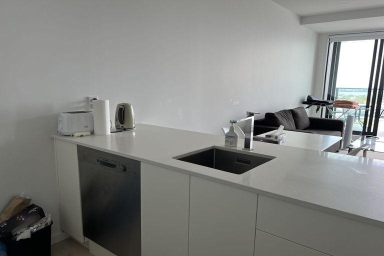 Photo of property in 403/19 Rawene Road, Birkenhead, Auckland, 0626