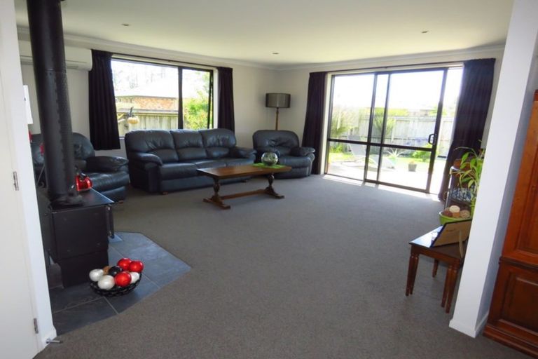 Photo of property in 6 Kawatiri Place, Westport, 7825