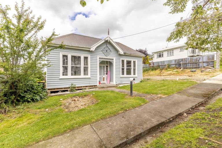 Photo of property in 9 Denton Street, Gore, 9710