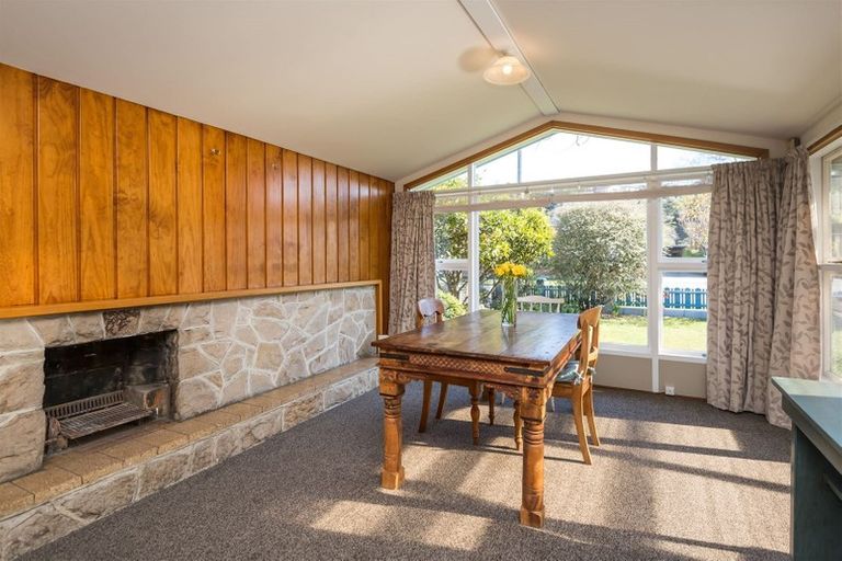 Photo of property in 2/21 Wakatu Avenue, Moncks Bay, Christchurch, 8081