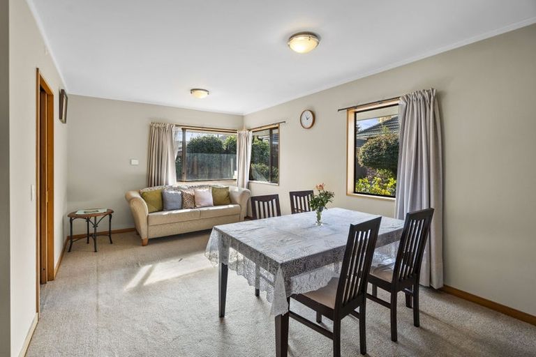 Photo of property in 203b Memorial Avenue, Burnside, Christchurch, 8053