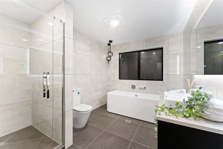 Photo of property in 10 Silverhill Lane, Silverdale, 0932