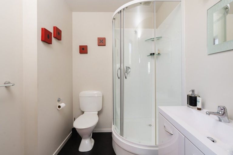 Photo of property in 59 Isadore Road, Saint Clair, Dunedin, 9012