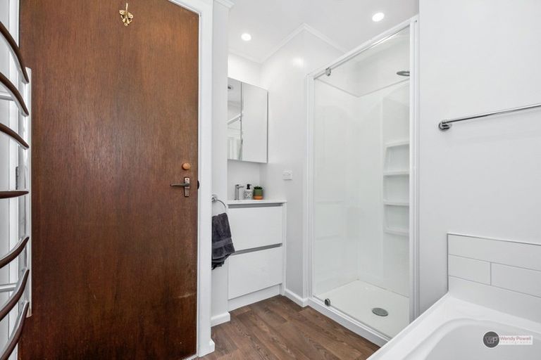 Photo of property in 193 Major Drive, Kelson, Lower Hutt, 5010