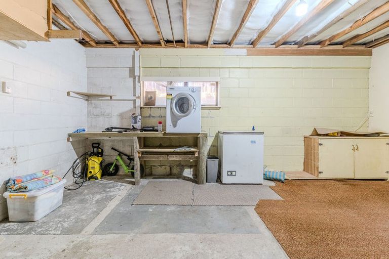 Photo of property in 49 Peel Street, Lawrence, 9532