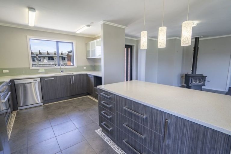 Photo of property in 48 Orbell Crescent, Te Anau, 9679