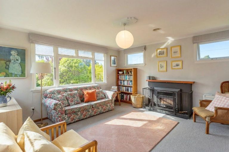 Photo of property in 38 Jellicoe Street, Greytown, 5712