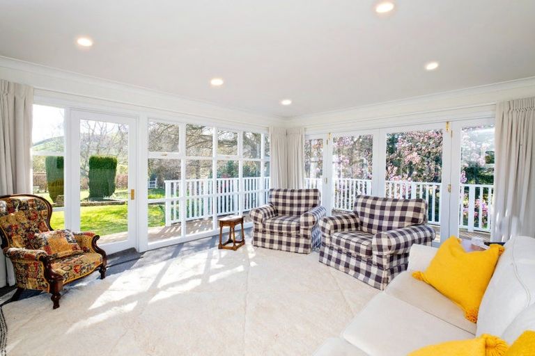 Photo of property in 339 Seafield Road, Eskdale, Napier, 4182