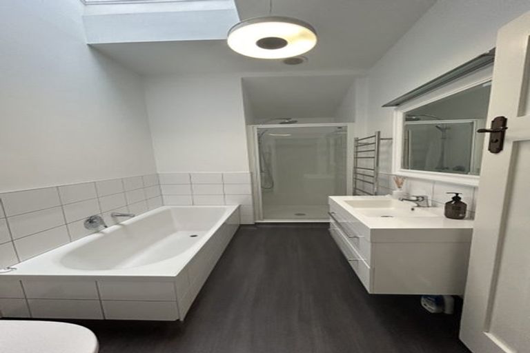 Photo of property in 69a Barnard Street, Wadestown, Wellington, 6012