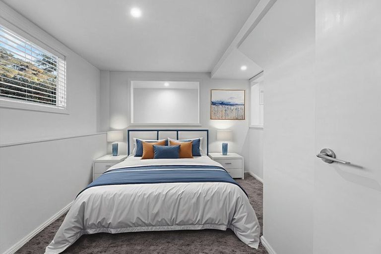 Photo of property in 679 Huia Road, Parau, Auckland, 0604