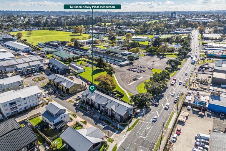 Photo of property in 13 Eileen Newey Place, Henderson, Auckland, 0612