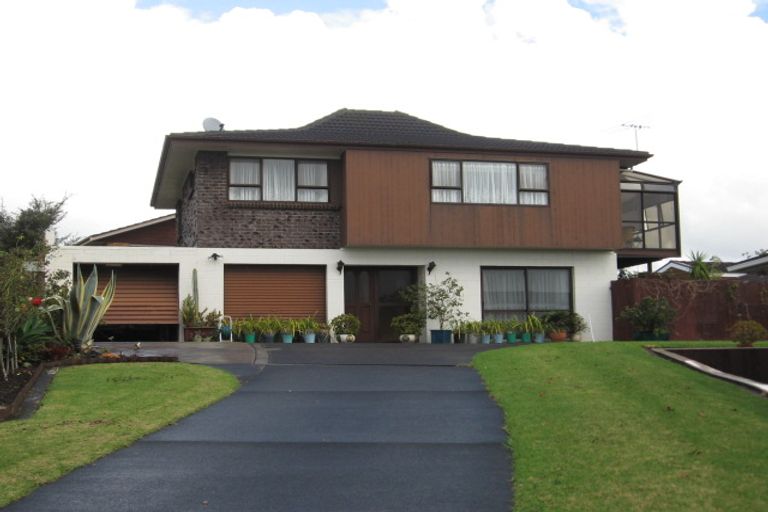 Photo of property in 1/44 Cromdale Avenue, Highland Park, Auckland, 2010