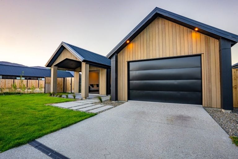 Photo of property in 33 Magnum Drive, Cromwell, 9310