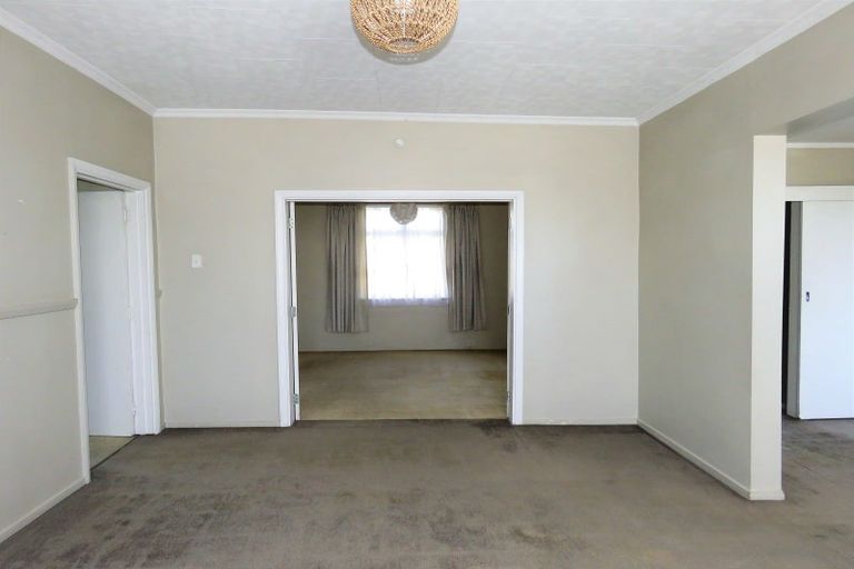 Photo of property in 136 Russell Street, Westport, 7825