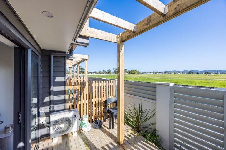 Photo of property in 10/1120 New North Road, Mount Albert, Auckland, 1025