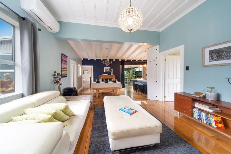 Photo of property in 53 King Street, Hikurangi, 0114