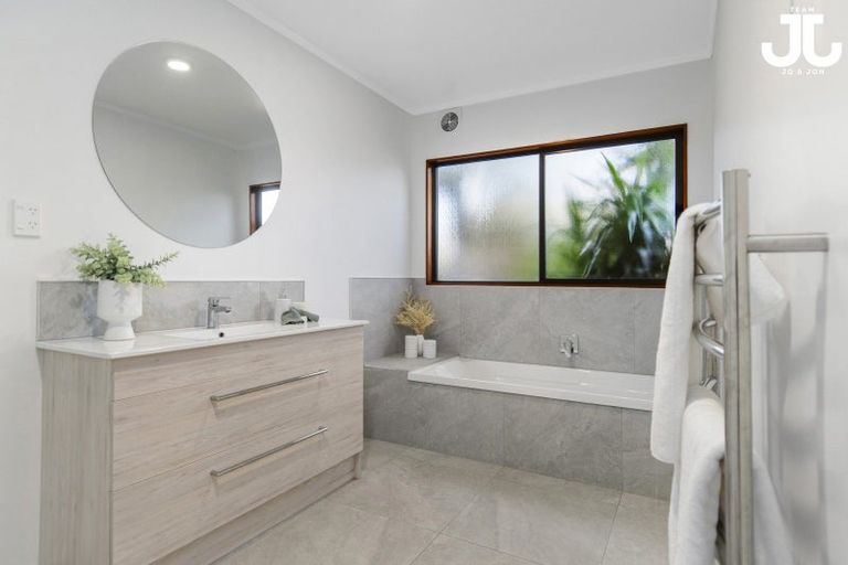 Photo of property in 44a Sylvania Drive, Matua, Tauranga, 3110