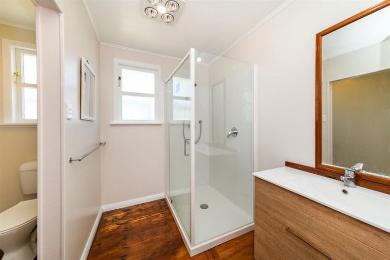 Photo of property in 25 Flower Street, Bulls, 4818