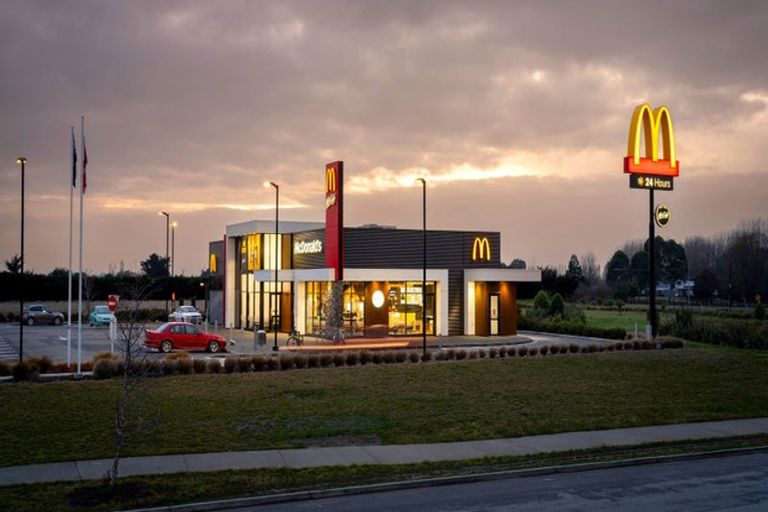 Photo of property in 17 Wilkin Street, Woodend, 7610