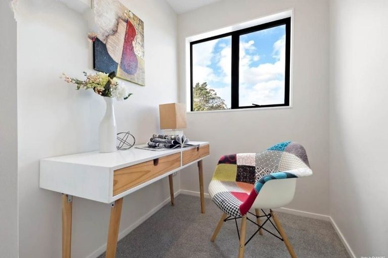 Photo of property in 59a Redwood Drive, Massey, Auckland, 0614